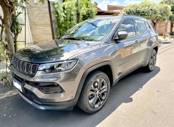 JEEP COMPASS 1.3 T270 TURBO FLEX LONGITUDE AT6